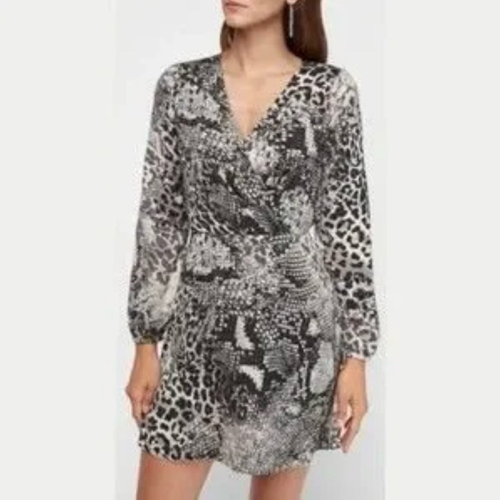 Express Black and Gray Animal‎ Print Long Sleeve Dress Size M Chiffon